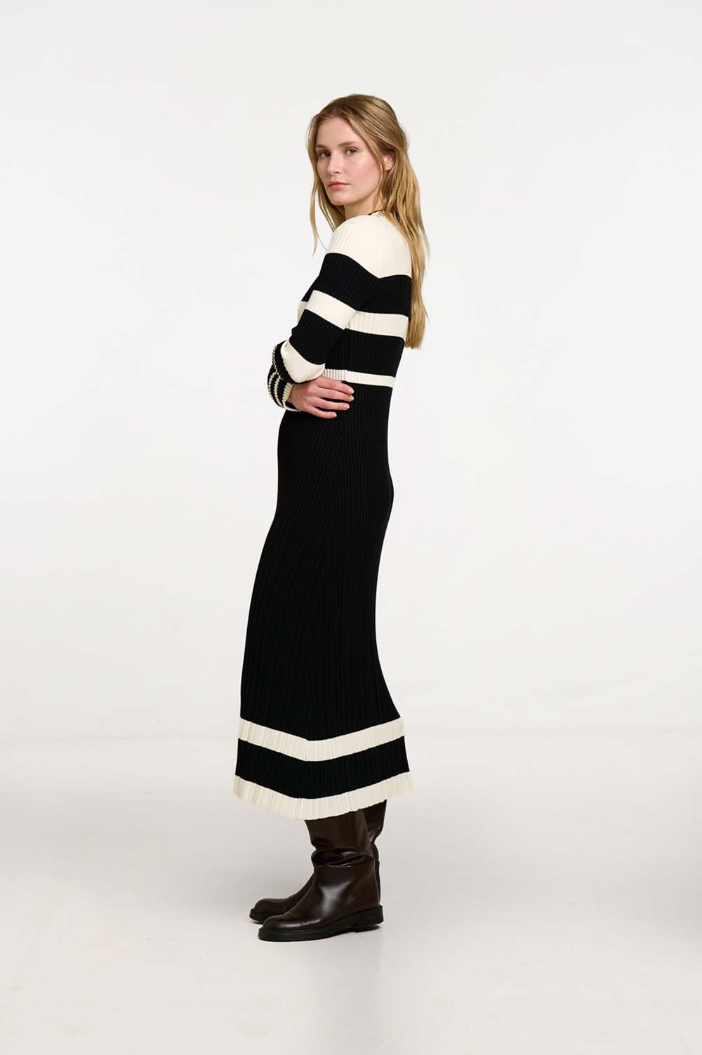 Contrast rib dress 3