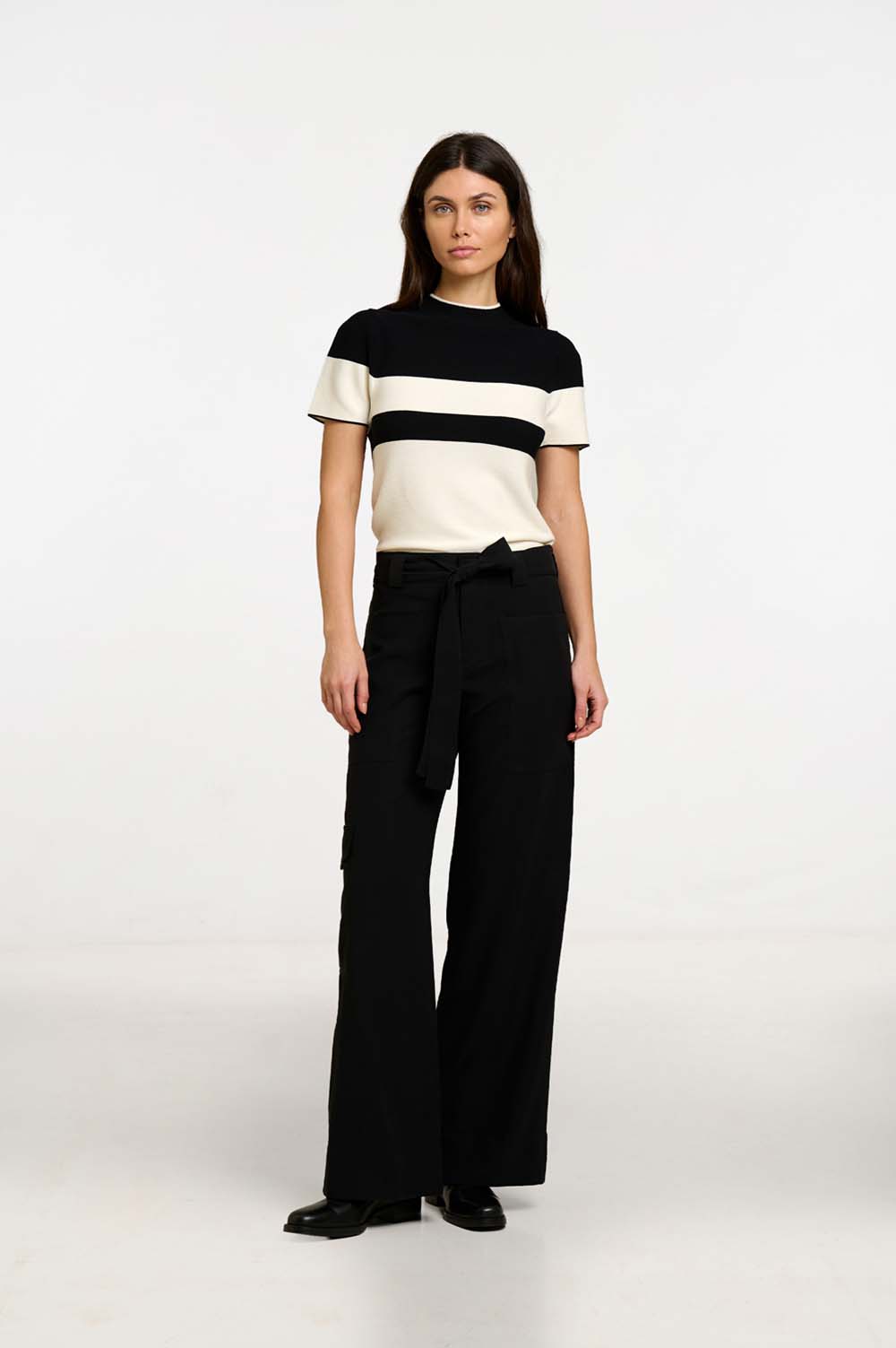 Contrast stripe sweater 1