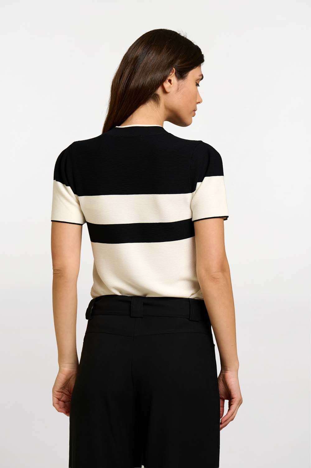 Contrast stripe sweater 5