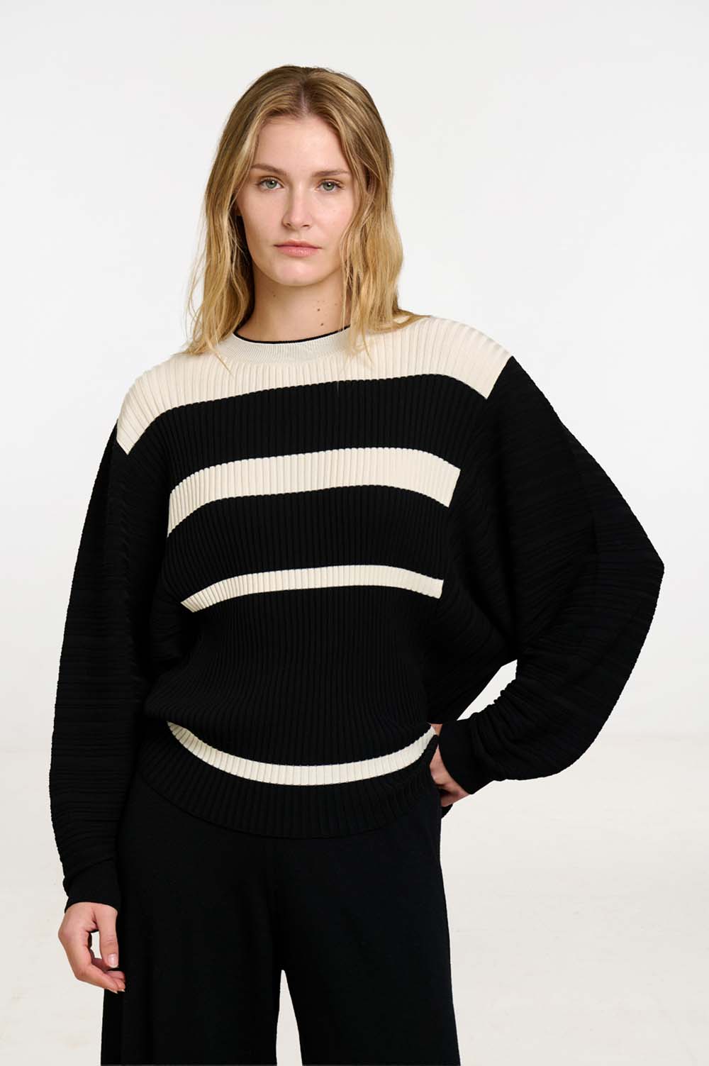 Oversized batwing sweater 2