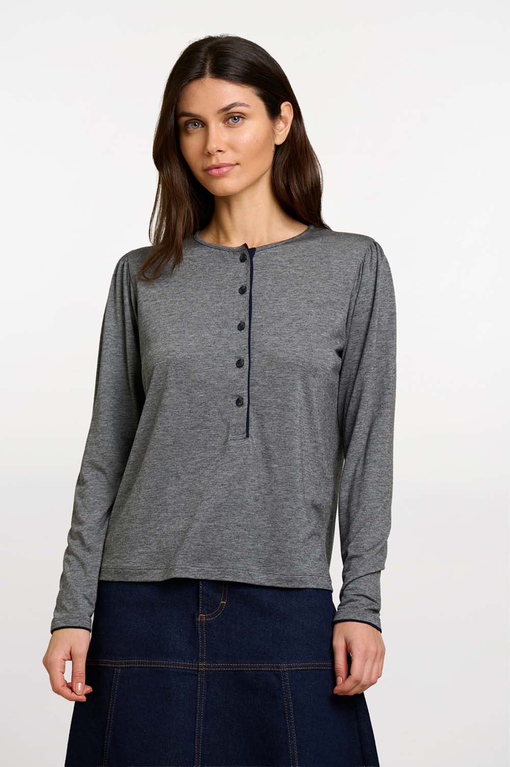Henley T-shirt 1