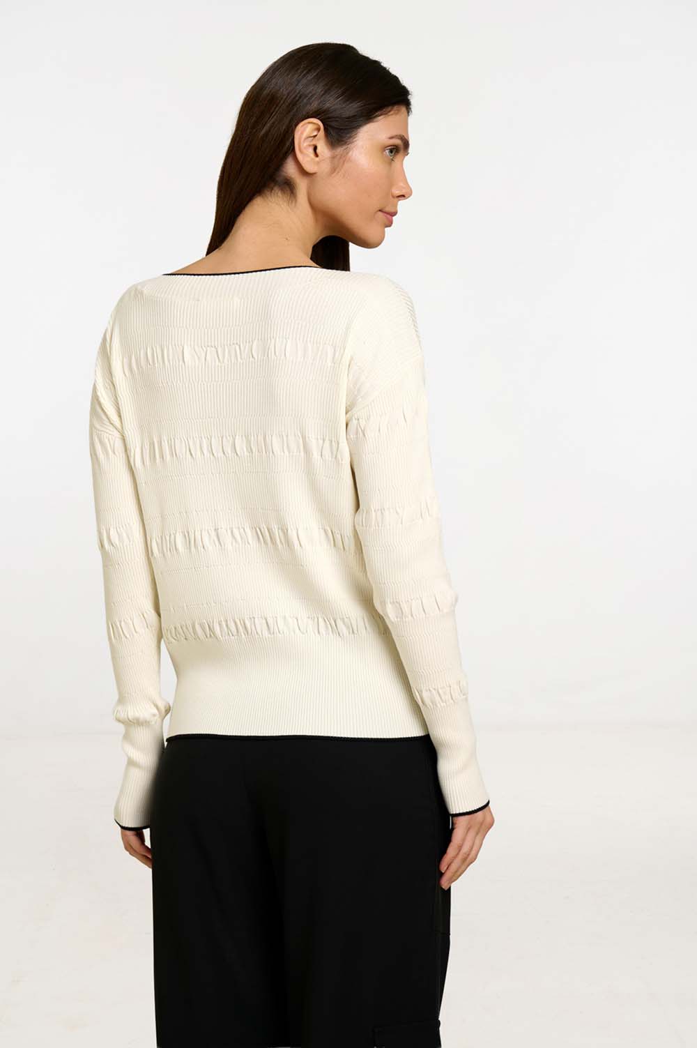 Boat neck sweater 4