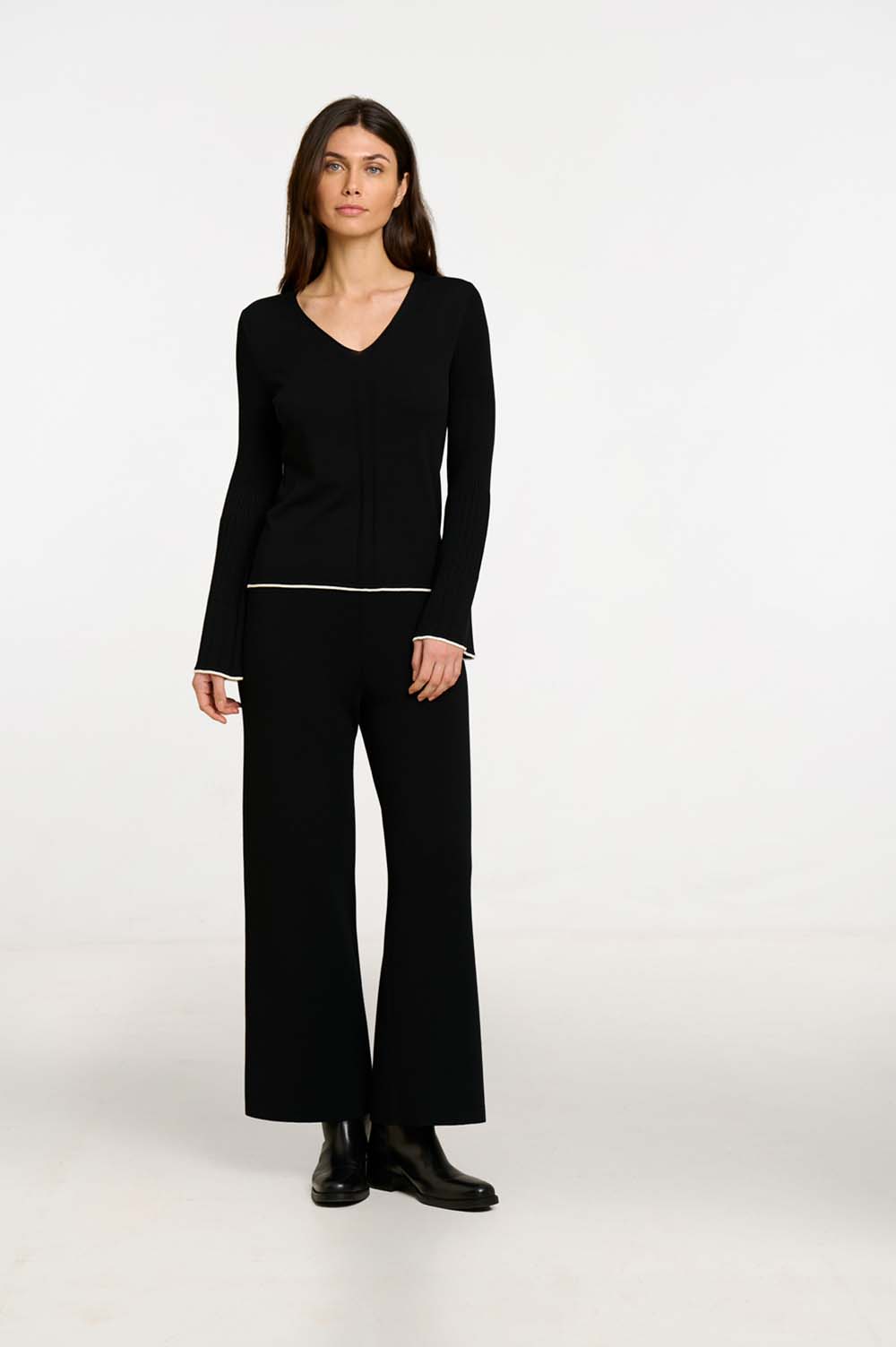 Contrast rib sweater 1