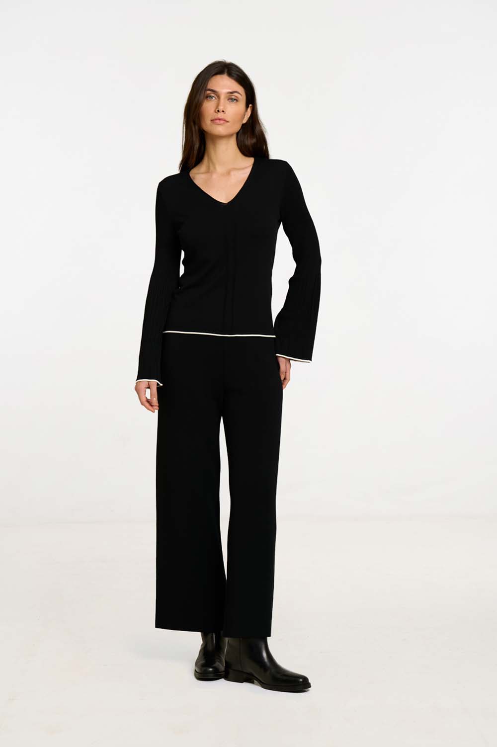 Contrast knit pants 1