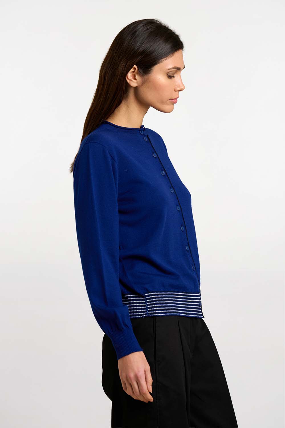 Seamless cardigan 1