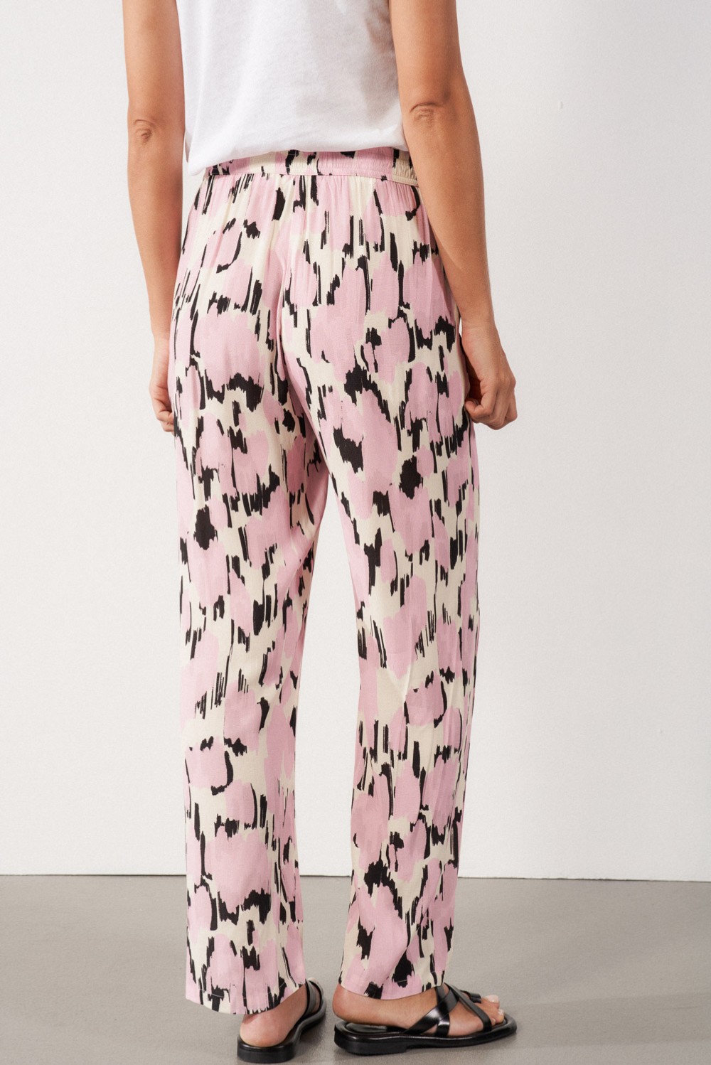 Viscose printed trousers 2
